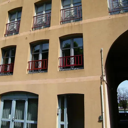 L'amirauté Apartment *